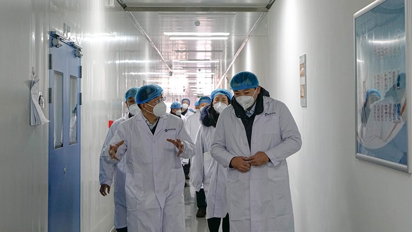 李沛興副省長調研隴神戎發時強調 以最快速度擴產擴能 保障群眾用藥需求