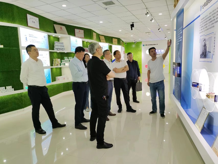 【“三抓三促”進行時】揚子江藥業集團一行深入甘肅藥業集團隴神戎發考察交流