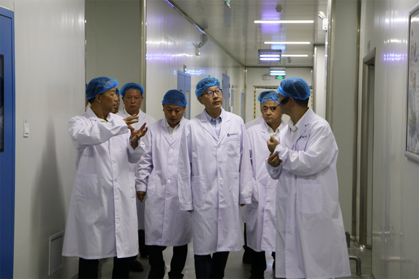 【集團要聞】張錦剛在甘肅藥業集團調研