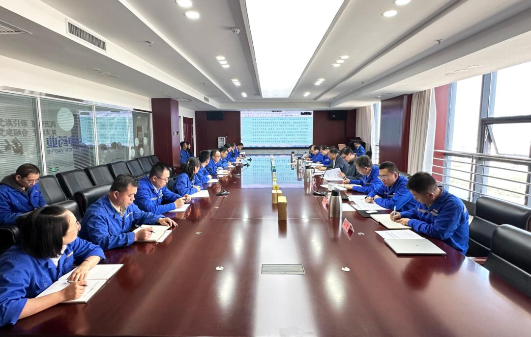 隴神戎發(fā)召開黨委（擴(kuò)大）會(huì)議：傳達(dá)學(xué)習(xí)習(xí)近平總書記視察甘肅重要講話和指示精神 安排部署貫徹落實(shí)工作