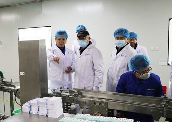 說明: 說明: C:UsersAdministratorDesktop技術(shù)中心新聞稿甘肅省科技廳副廳長(zhǎng)李興華李興華副廳長(zhǎng)調(diào)研20211215微信圖片_20211215132122.jpg