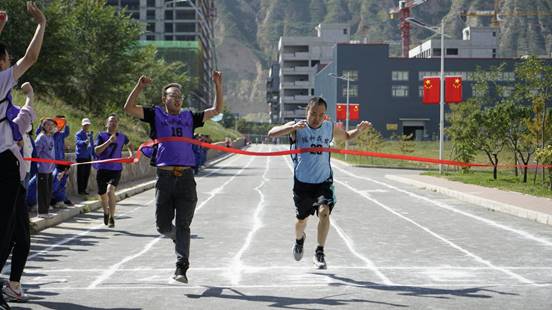 “喜迎二十大，奮進新征程”隴神戎發成功舉辦秋季職工運動會