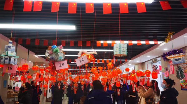 喜樂(lè)鬧元宵 開(kāi)心猜燈謎——隴神戎發(fā)元宵節(jié)文化活動(dòng)熱鬧開(kāi)展